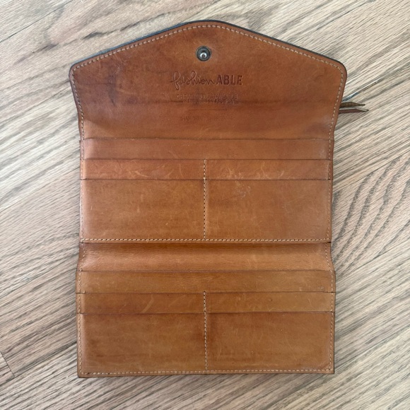 Able Black and Brown Leather TriFold Wallet - Picture 4 of 7
